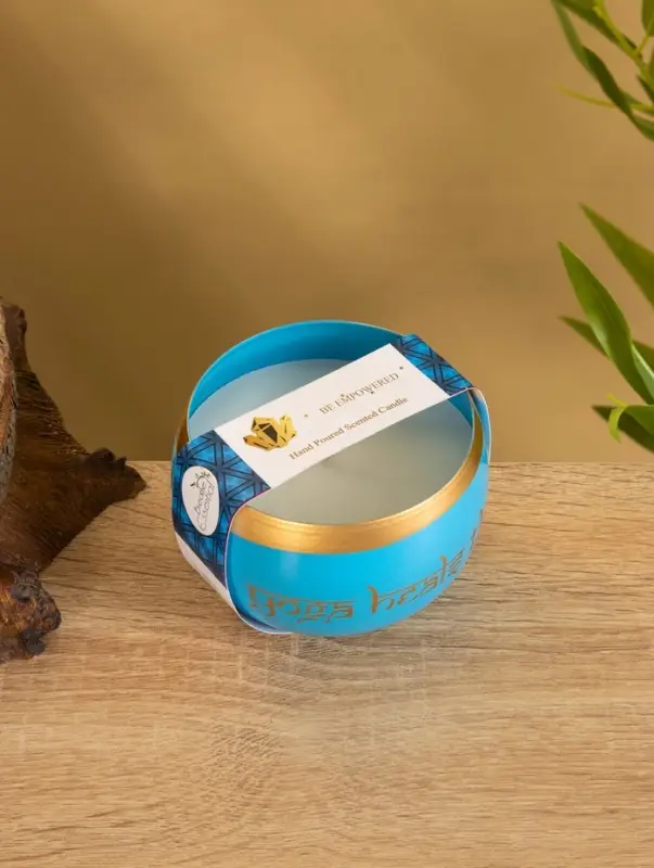 Свеча в чаше Yoga heal the soul голубая, соевый воск 200 гр 8,5х7 см Свеча в чаше Yoga heal the soul голубая, соевый воск 200 гр 8,5х7 см