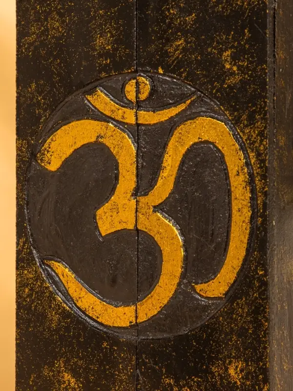 Ключница Ключница "Ом" (6 крючков) 14х7х32 см, МДФ