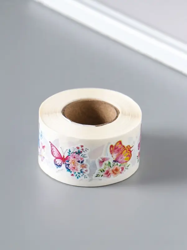Наклейка бумага &laquo;Бабочки в цветах&raquo;, d=2.5 см, 500 шт. в рулоне, 3&times;6.5&times;6.5 см