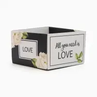Коробка самосборная Love, размер 11&times;11&times;7 см, плотность 270 г/м&sup2;