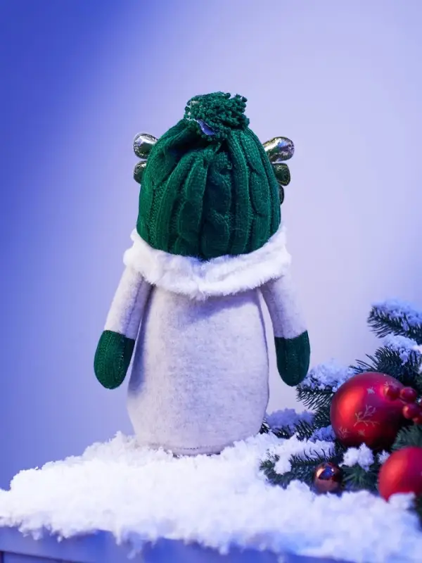 Фигура текстиль «Гном лосяш в зелёном» 33×12×18 см, 1 LED, от батареек AG13×3, свечение тёплое белое