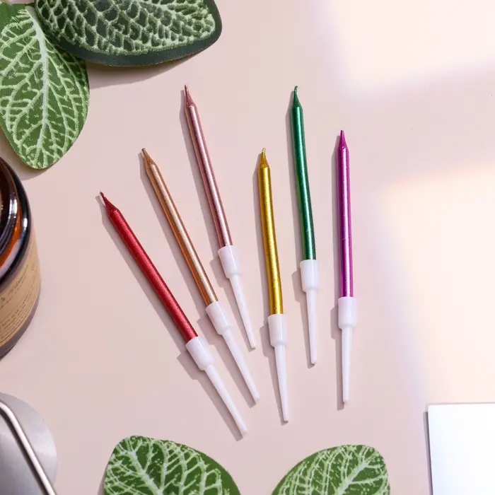 Свечи в торт коктейльные «С днем рождения», 6 шт., 6.5 см, металлик Свечи в торт коктейльные «С днем рождения», 6 шт., 6.5 см, металлик