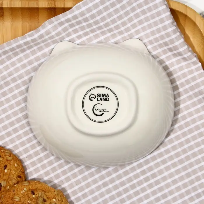 Тарелка суповая керамическая «Медведь», 13×11×5.5 см, 300 мл