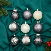 Ёлочные игрушки &laquo;Мелодия&raquo; волны диско, шары новогодние, d=6 см, набор 9 шт. серый/белый