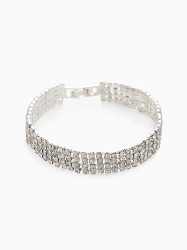 Браслет со стразами &laquo;Сияй&raquo;, L=18 см, 4 ряда, белый в серебре