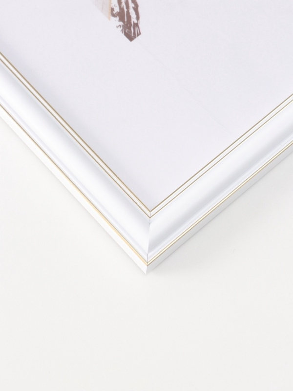 Фоторамка пластик "МИРАМ" 30х40 см, белый, золото