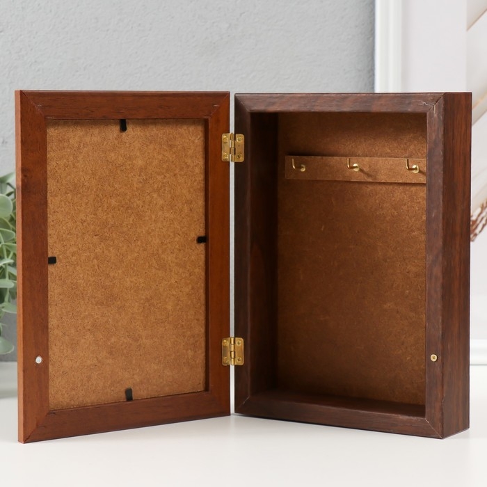 Ключница Ключница "Дом в лесу" 15х21 см орех