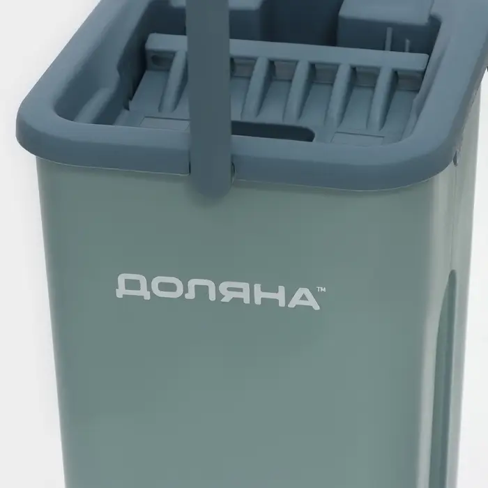 Швабра с отжимом и ведро Доляна, швабра плоская, ведро с двумя отсеками, 8 л, дополнительная насадка