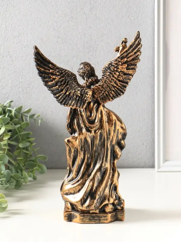 Фигура полистоун &laquo;Архангел Михаил&raquo;, 30&times;17&times;10 см, под золото
