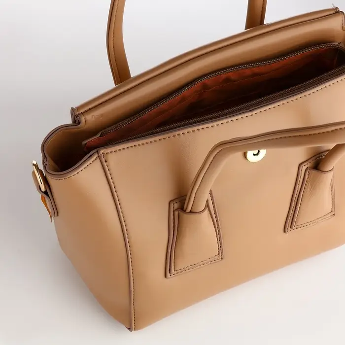 Сумка женская мессенджер на магните, 35&times;15&times;23 см, бежевая