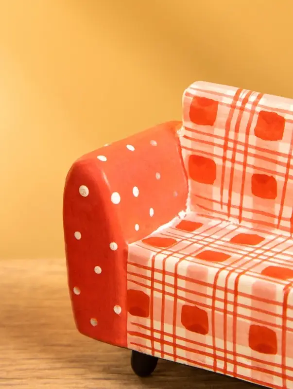 Сувенир дерево "Кресло" цв. красный, 10х4х5,5 см