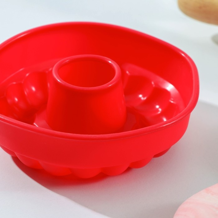 Форма для выпечки «Немецкий кекс. Косичка», силикон, d=11 см, цвет МИКС Форма для выпечки «Немецкий кекс. Косичка», силикон, d=11 см, цвет МИКС