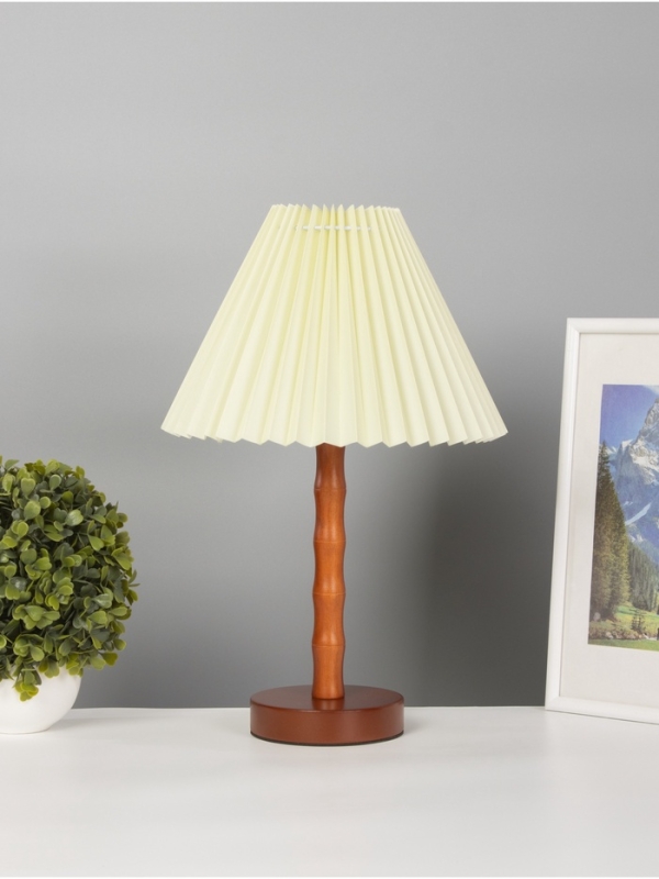 Лампа настольная BayerLux ЭКО Лампа настольная BayerLux ЭКО "Бамбук" 1х40Вт Е27 коричневый/беж. 27х27х40см