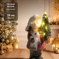 Фигурка светящаяся &laquo;Малышка в красном пальто, с ёлочкой и лосиком&raquo;, керамика, 10.5&times;8.5&times;19 см