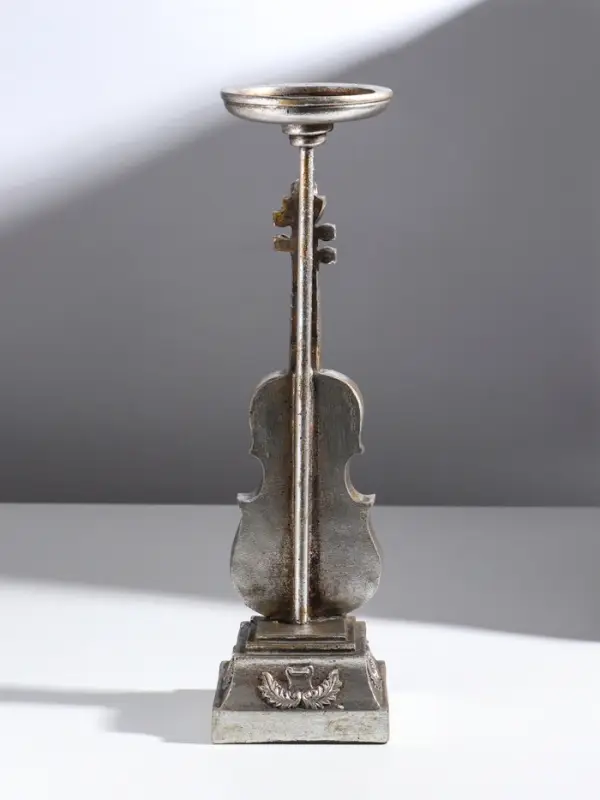 Подсвечник на 1 свечу &laquo;Скрипка&raquo;, полистоун, серебро, 10&times;10&times;36 см
