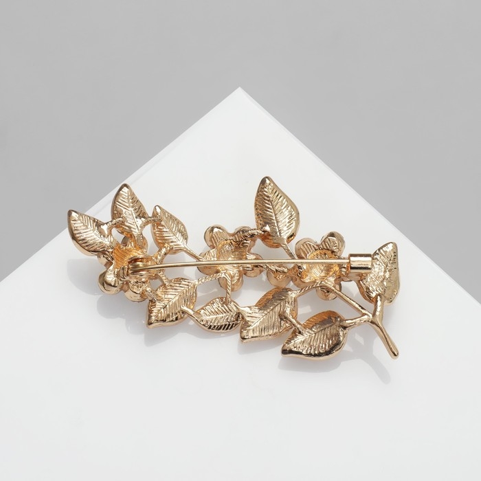 Брошь «Ветка» яблони, цвет белый в золоте Брошь «Ветка» яблони, цвет белый в золоте