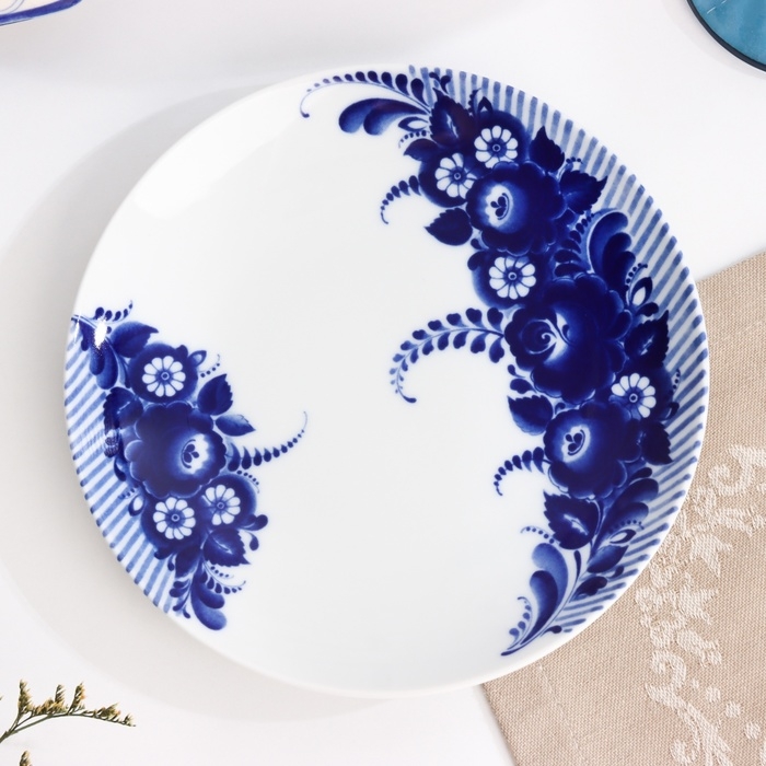 Тарелка Тарелка "Романс букет", д-175мм, нео гжель