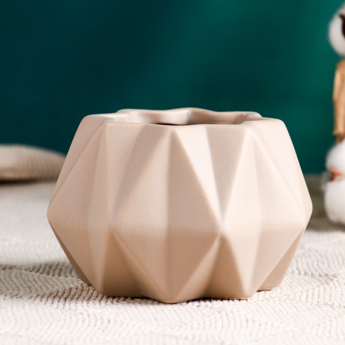 Кашпо  Кашпо "Треугольники" бежевое, 10х10х7см