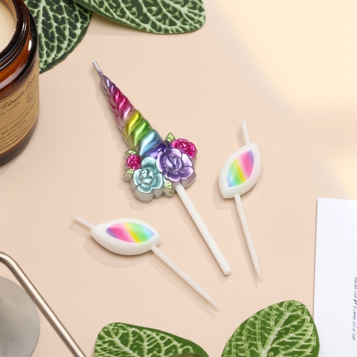 Набор свечей для торта, 3 шт  Набор свечей для торта, 3 шт "Волшебный единорог", разноцветные