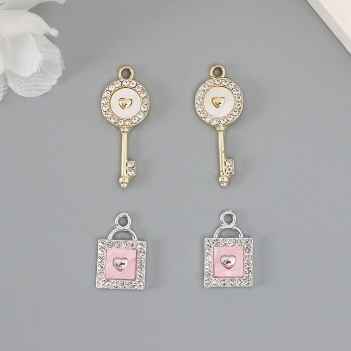 Декор для творчества металл, стразы Декор для творчества металл, стразы "Ключик и замочек с сердцем" набор 2 шт 2,2х1,2 см