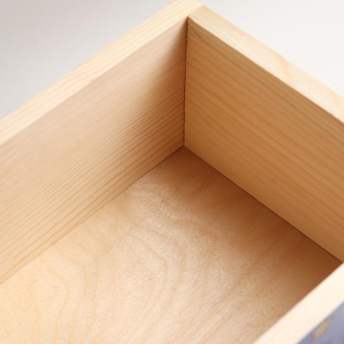 Кашпо деревянное  Кашпо деревянное "Любимой доченьке"  25×14,7×8,5 см