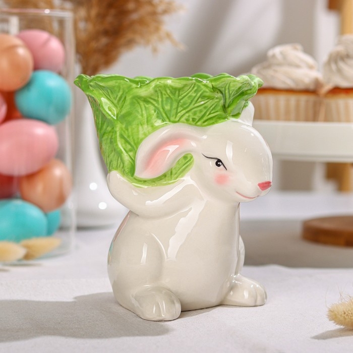 Подставка для яйца Доляна «Зайка в капусте», 14,5×12×15,3 см, цвет белый Подставка для яйца Доляна «Зайка в капусте», 14,5×12×15,3 см, цвет белый