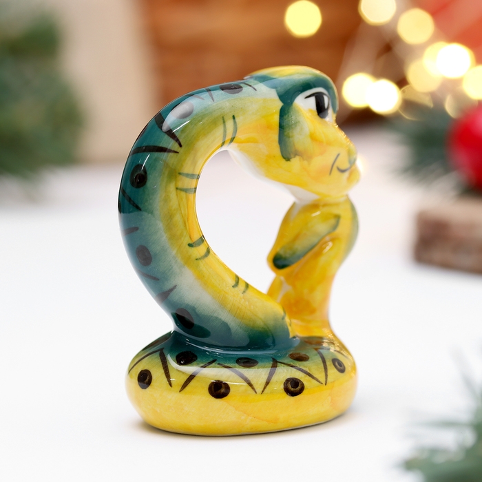 Новый год. Сувенир символ года Новый год. Сувенир символ года "Змей Мыслитель зеленый", 7 см, фарфор