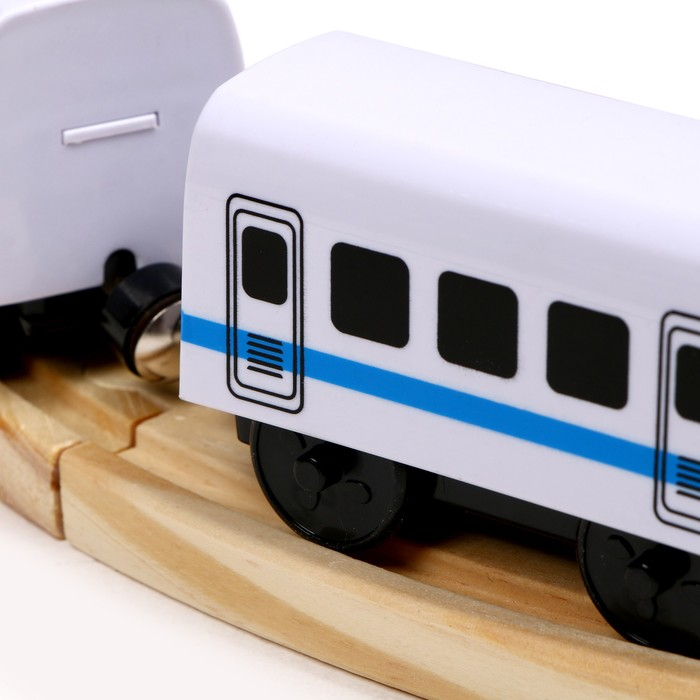 Железная дорога &laquo;Город&raquo;, поезд на батарейках