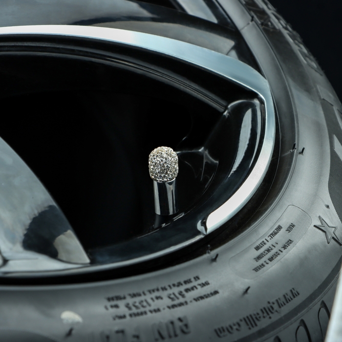 Колпачок на вентиль, Стразы хром, набор 4 шт Колпачок на вентиль, Стразы хром, набор 4 шт