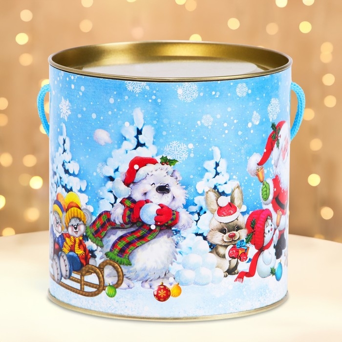 Новый год. Подарочная коробка, тубус «Игра в снежки» 120х120мм. Новый год. Подарочная коробка, тубус «Игра в снежки» 120х120мм.