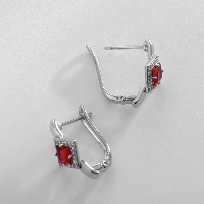 Серьги со стразами XUPING рай, цвет красный в серебре Серьги со стразами XUPING рай, цвет красный в серебре