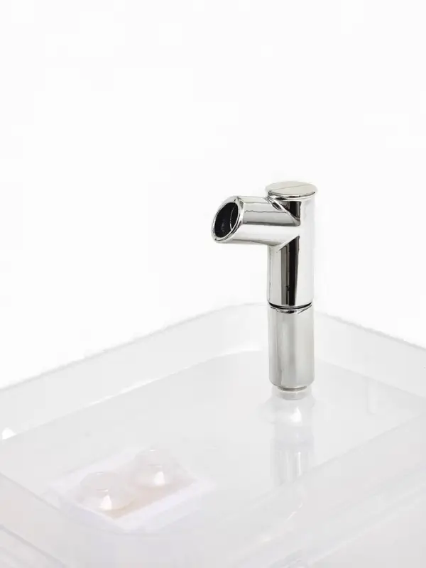 Фонтан для кошек и собак 1,5 л, 16,5 х 13 х 12 см, евророзетка, прозрачный Фонтан для кошек и собак 1,5 л, 16,5 х 13 х 12 см, евророзетка, прозрачный