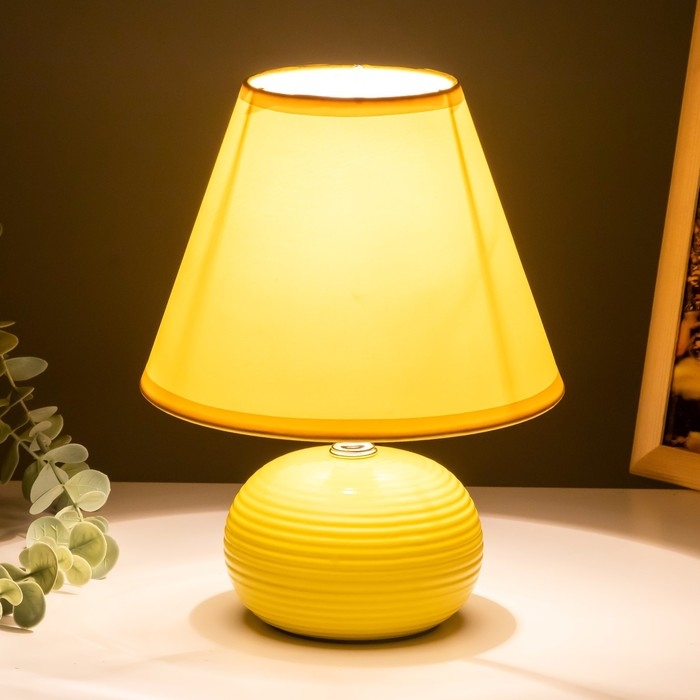 Настольная лампа Настольная лампа "Саленто" Е27 40Вт желтый 17х17х23 см RISALUX