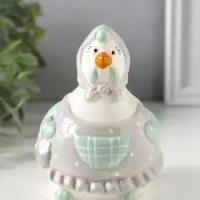 Сувенир керамика "Курочка-наседка в серо-бирюзовом переднике и косынке" 10х7,9х10,4 см