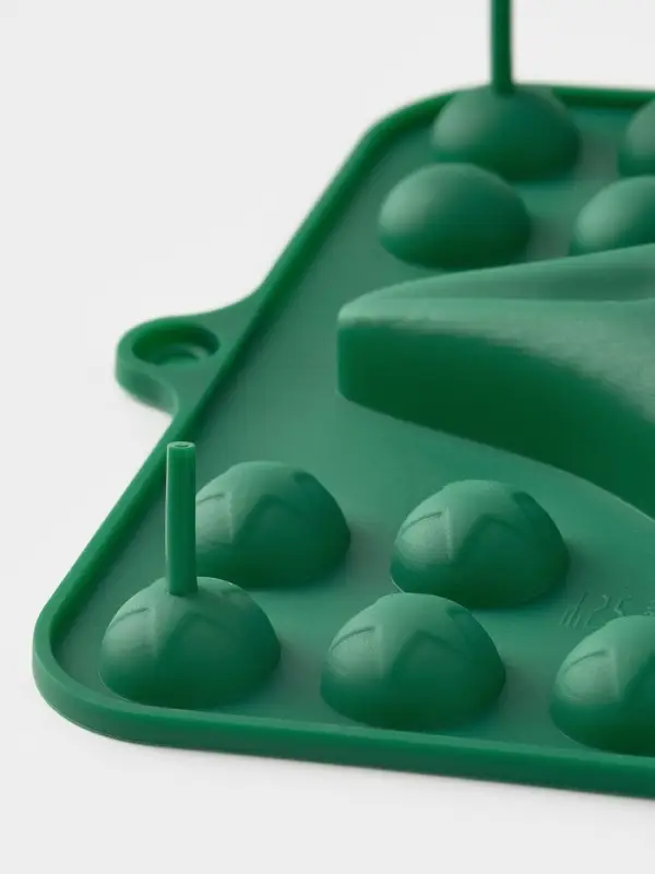 Форма для выпечки 5 ячеек Форма для выпечки 5 ячеек "Ёлки" 21.,5.14.2,5 см, цвет зеленый