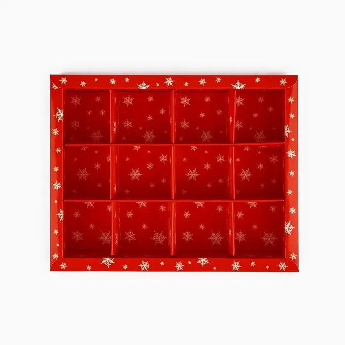 Коробка под 12 конфет с ячейками &laquo;Новогодние сюжеты&raquo;, 14.5&times;18.5&times;3 см