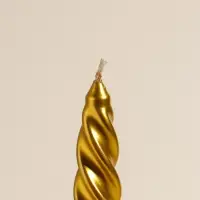 Набор свечей витых, 2.3&times;24.5 см, 5 ч, 50 г, 2 шт., золотой, в подарочной коробке