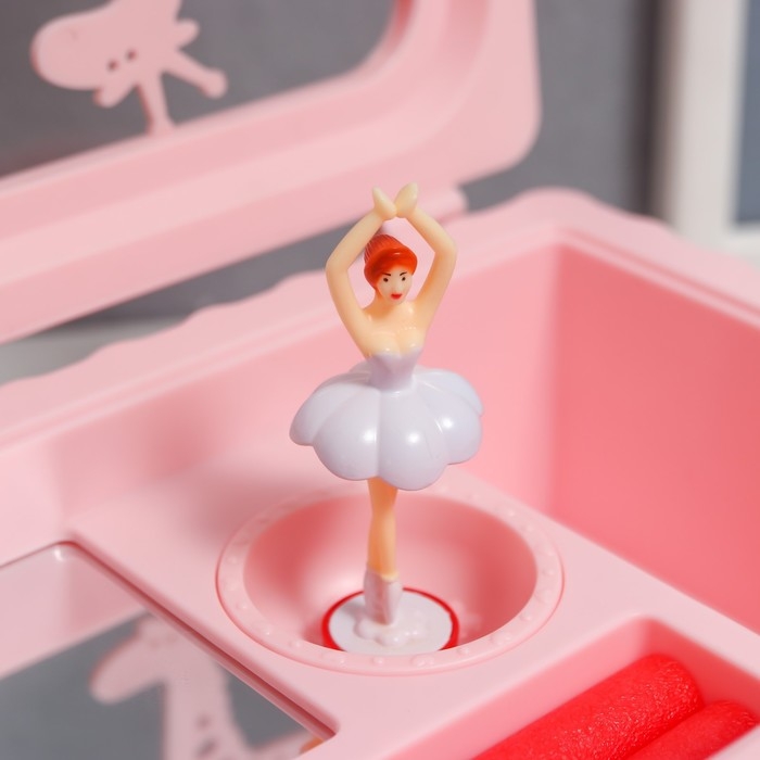 Шкатулка музыкальная механическая Шкатулка музыкальная механическая "Жираф и дерево" розовая 12,5х17,5х8 см