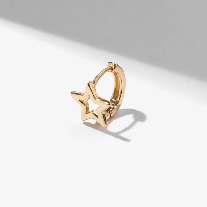 Пирсинг в ухо (хеликс) «Звезда», d=10 мм, цвет золото Пирсинг в ухо (хеликс) «Звезда», d=10 мм, цвет золото