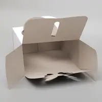 Коробка под торт без печати &laquo;Бабочка&raquo; 1 кг, белая, с ручками, 21&times;21&times;12 см