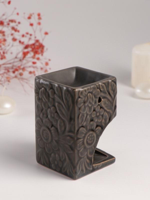 Аромалампа керамика Аромалампа керамика "Цветочный букет" тёмно-оливковая 7,7х7,7х12 см