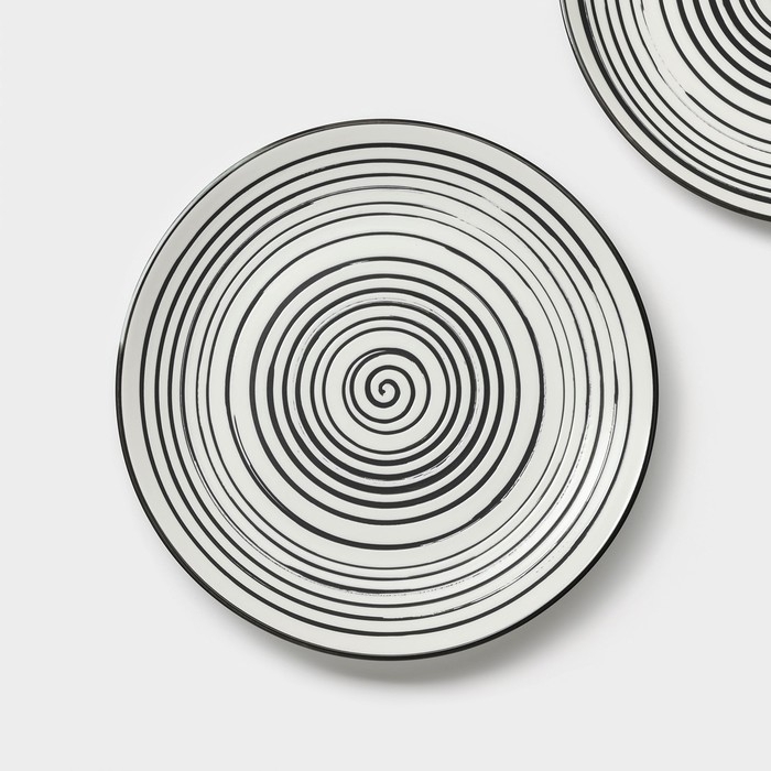 Набор тарелок обеденных фарфоровых Magistro Hypnose, 25,7×2,5 см, 2 шт Набор тарелок обеденных фарфоровых Magistro Hypnose, 25,7×2,5 см, 2 шт