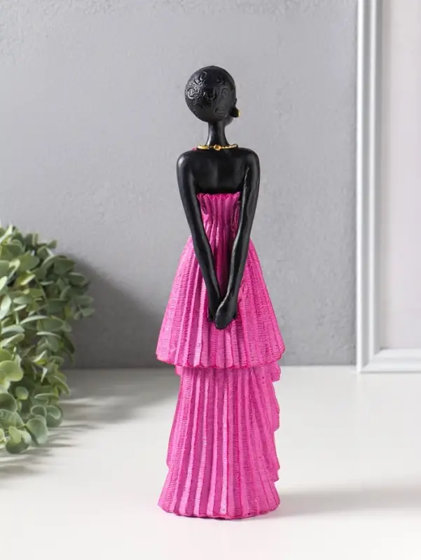 Сувенир полистоун "Девушка в ярко-розовом платье с оборками" чёрный 9х8,5х30,5 см