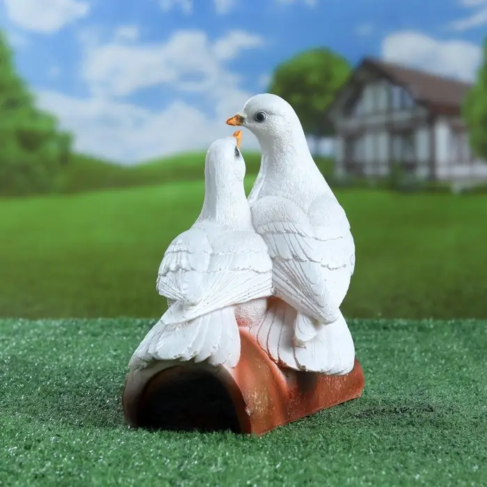 Садовая фигура из полистоуна &laquo;Голуби Пара на трубе&raquo;, 25&times;14&times;22 см