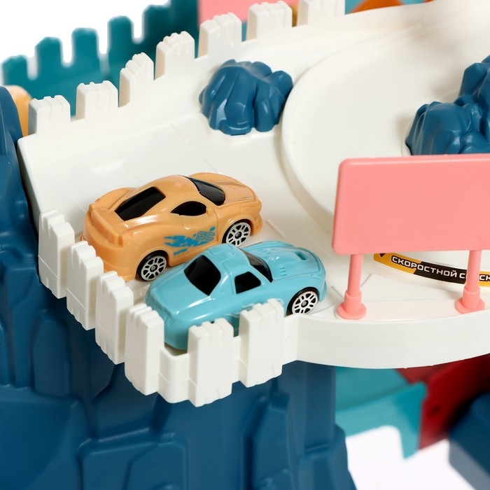 Автотрек «Виражи», световые и звуковые эффекты, работает от батареек Автотрек «Виражи», световые и звуковые эффекты, работает от батареек