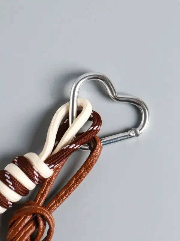 Брелок на карабине кожзам, текстиль Брелок на карабине кожзам, текстиль "Лошадка с сердечком" с узлом 26х10х1,5 см