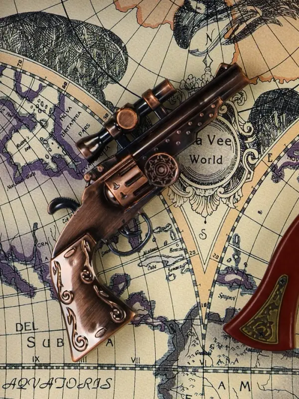 Сувенирное изделие - панно настенное в раме "Карта. Револьверы и 4 пули" 35х43х4,5 см