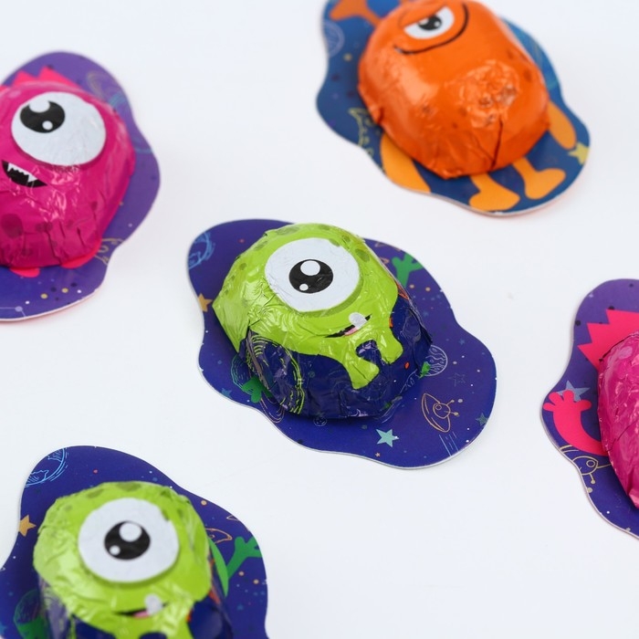 Конфеты шоколадные &laquo;Космического настроения&raquo; с формовым европодвесом, 35 г.