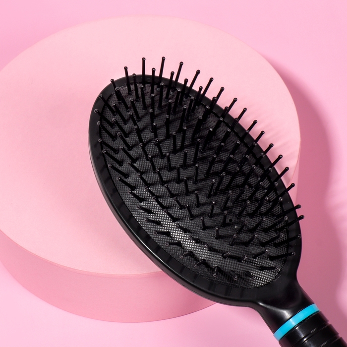 Расчёска массажная, 6 × 24,3 см, цвет МИКС/чёрный Расчёска массажная, 6 × 24,3 см, цвет МИКС/чёрный