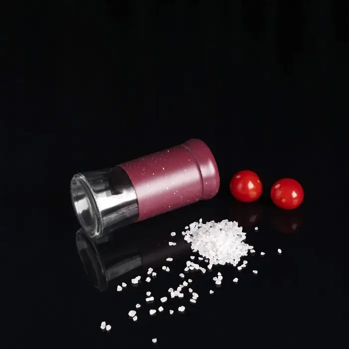 Солонка стеклянная «Стиль», 150 мл, 5,5×8 см, цвет красный мрамор Солонка стеклянная «Стиль», 150 мл, 5,5×8 см, цвет красный мрамор